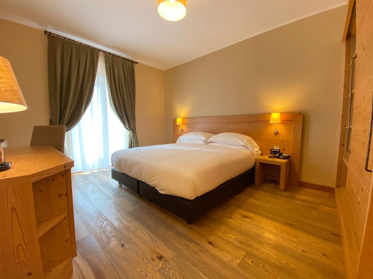Boutique Hotel Il Riccio - Adults Only Рокказаро Экстерьер фото