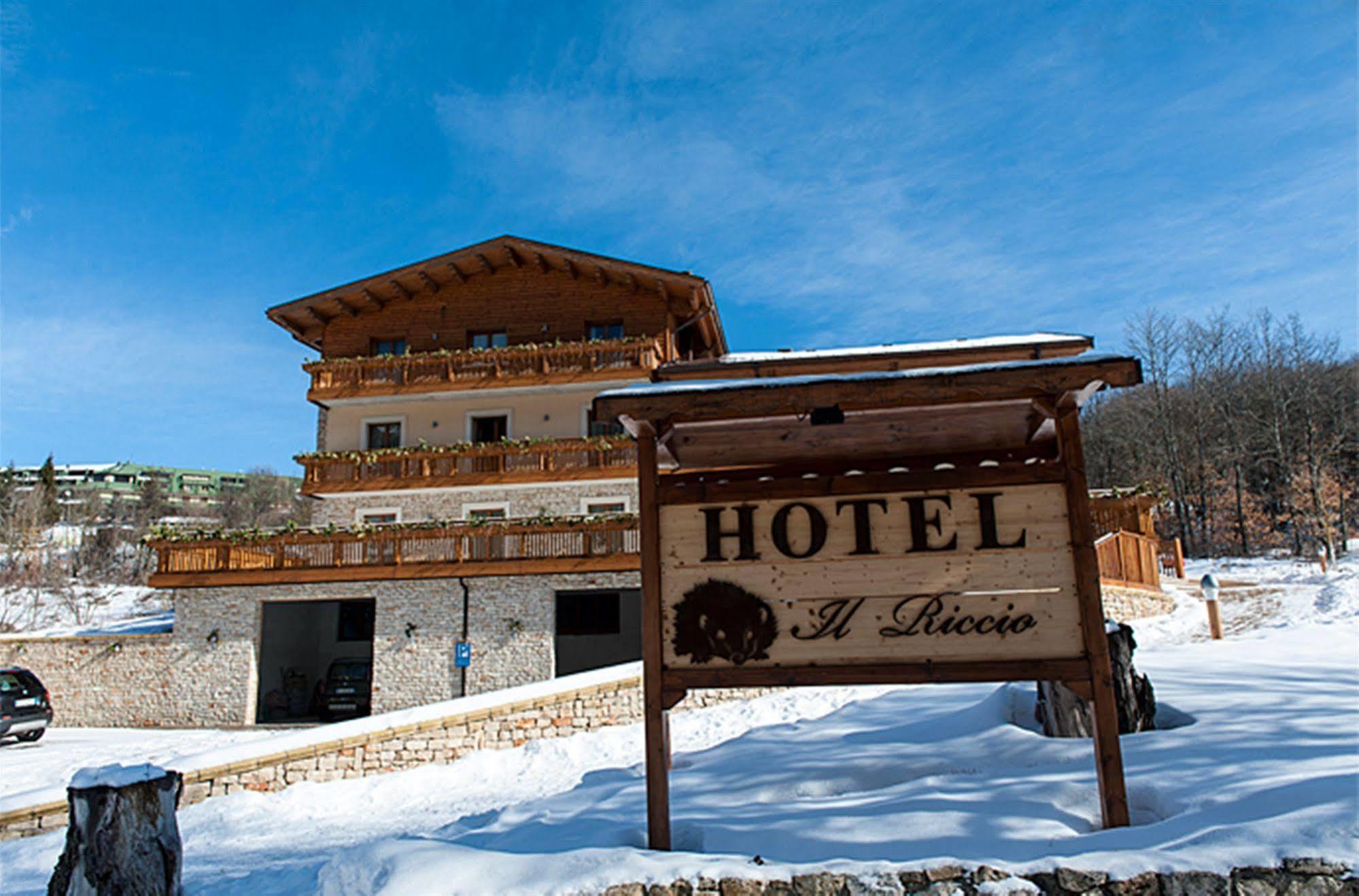 Boutique Hotel Il Riccio - Adults Only Рокказаро Экстерьер фото