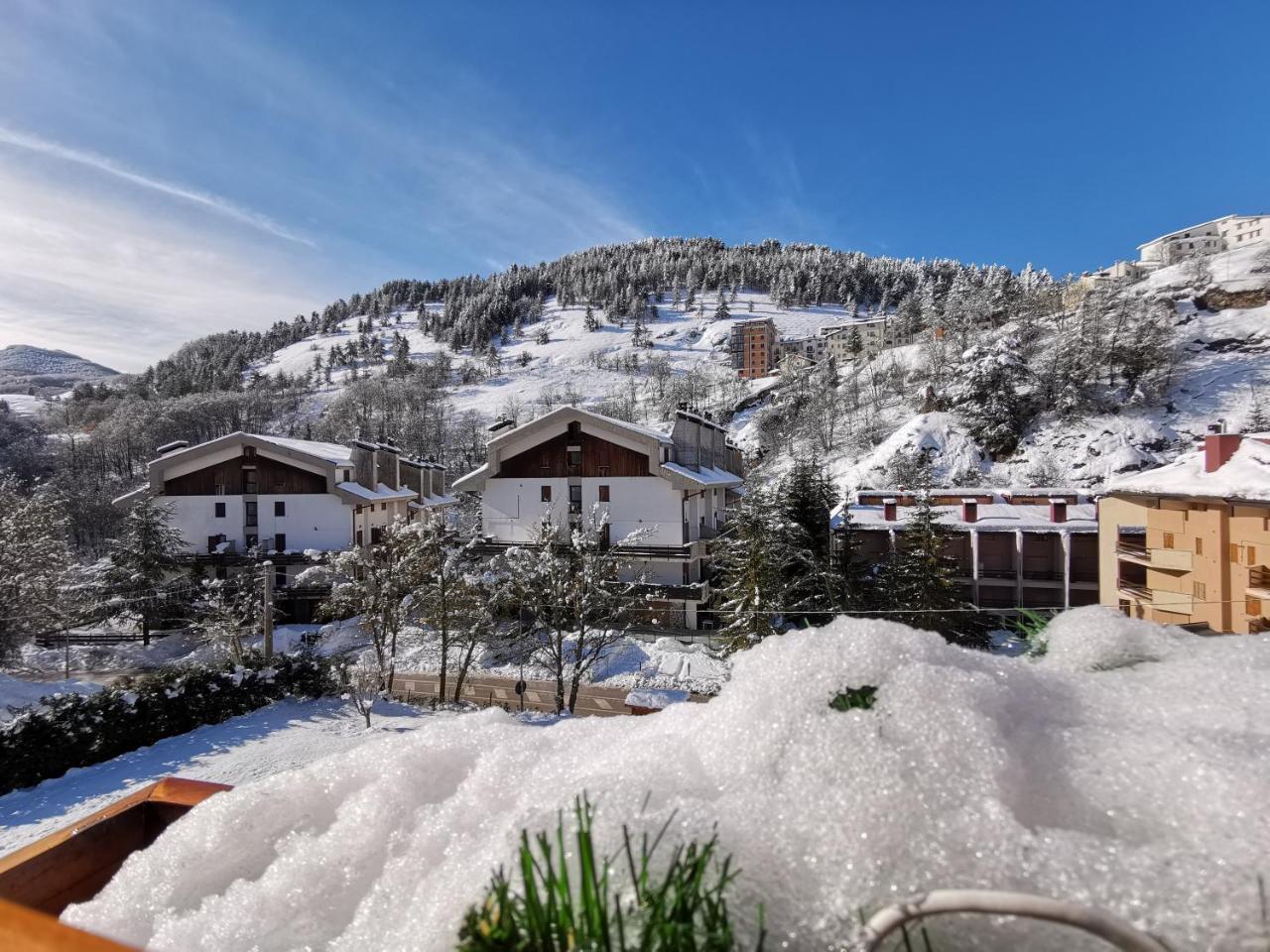 Boutique Hotel Il Riccio - Adults Only Рокказаро Экстерьер фото